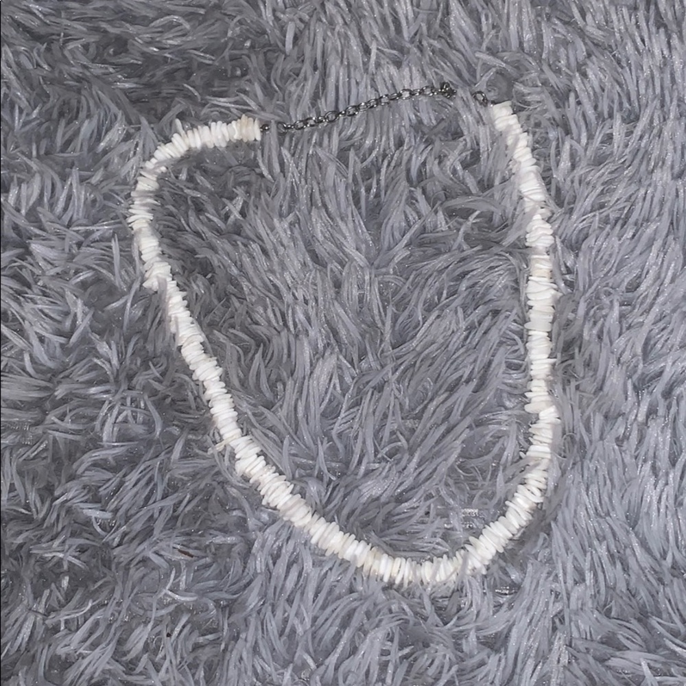 shell necklace